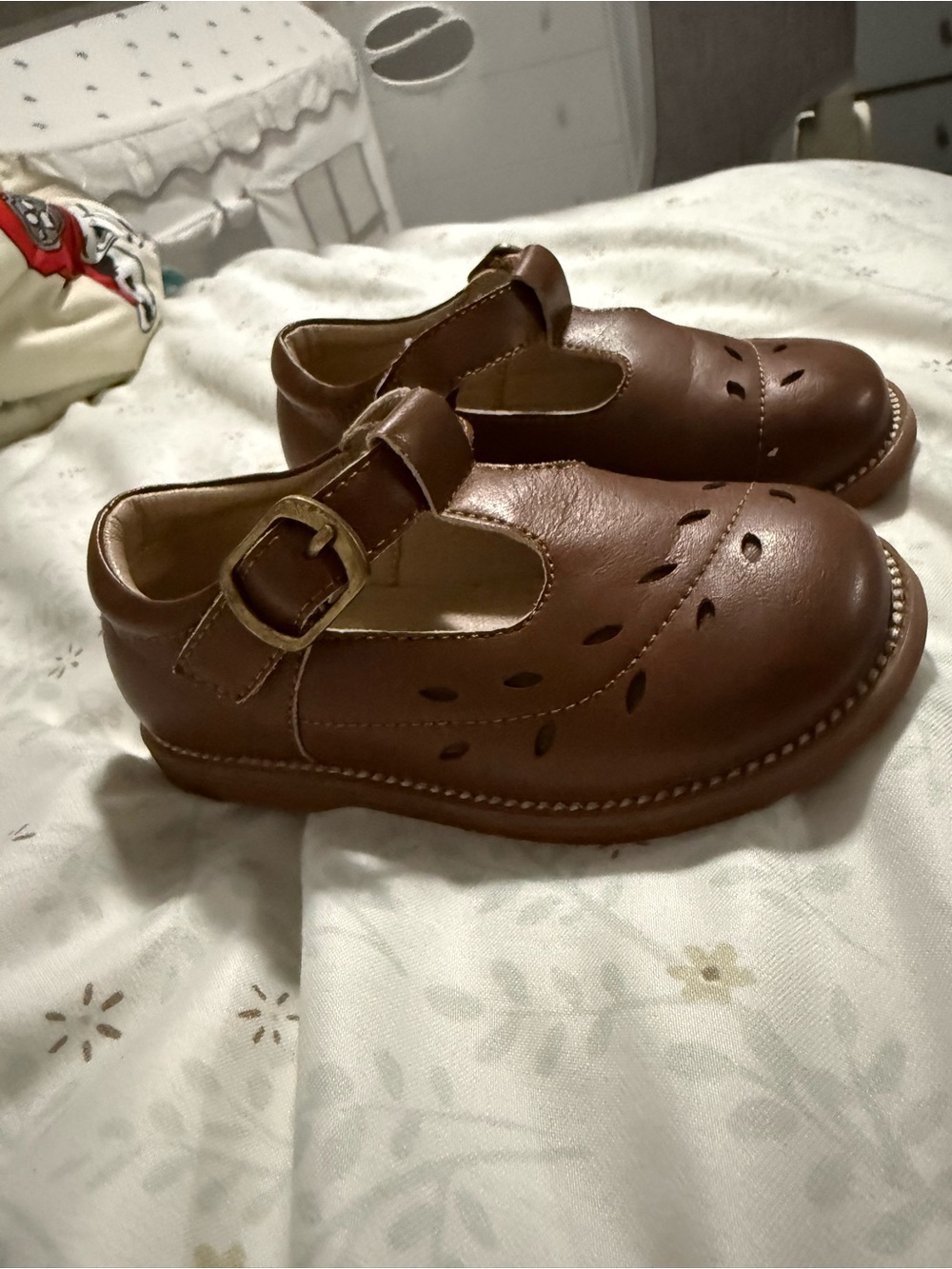 Girls Brown Leather Mary Jane Dress Shoes with Buckle Strap
